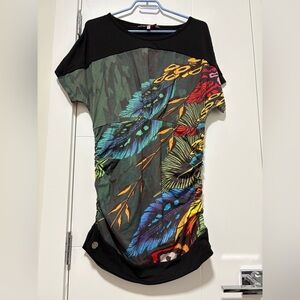 Colorful Feather Print Women's Tunic Top